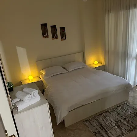Lägenhet Home2